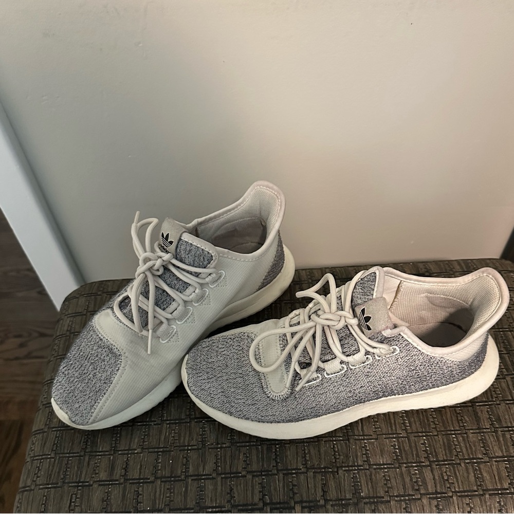 ADIDAS Women’s Tubular White Knit Shadow Grey - Size 7W